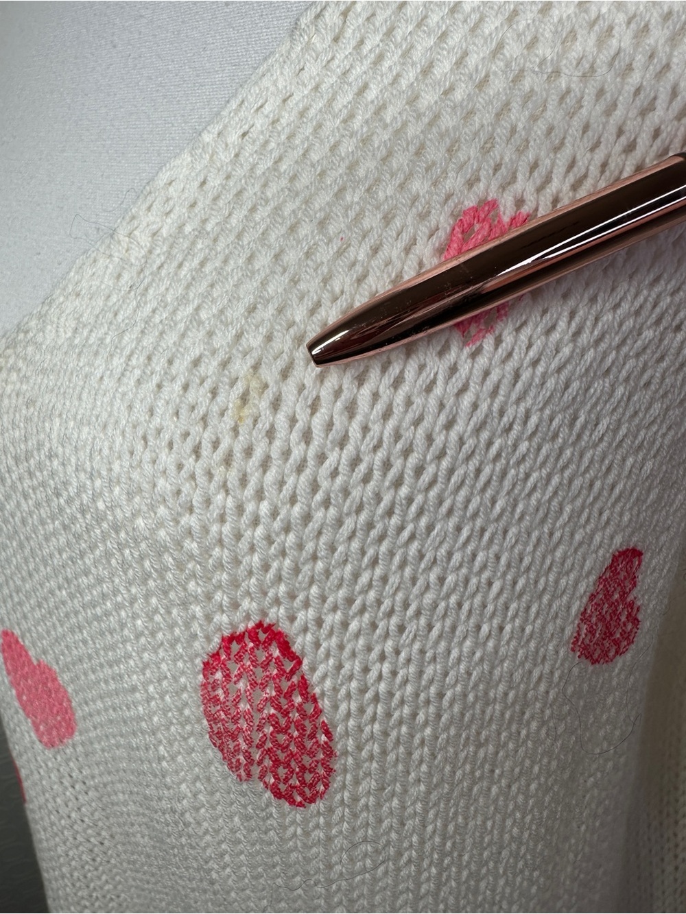 Wooden Ships Paula Buendia Ivory Pink Heart Knit V-Neck Sweater S/M Cozy Oversiz - Picture 6 of 9